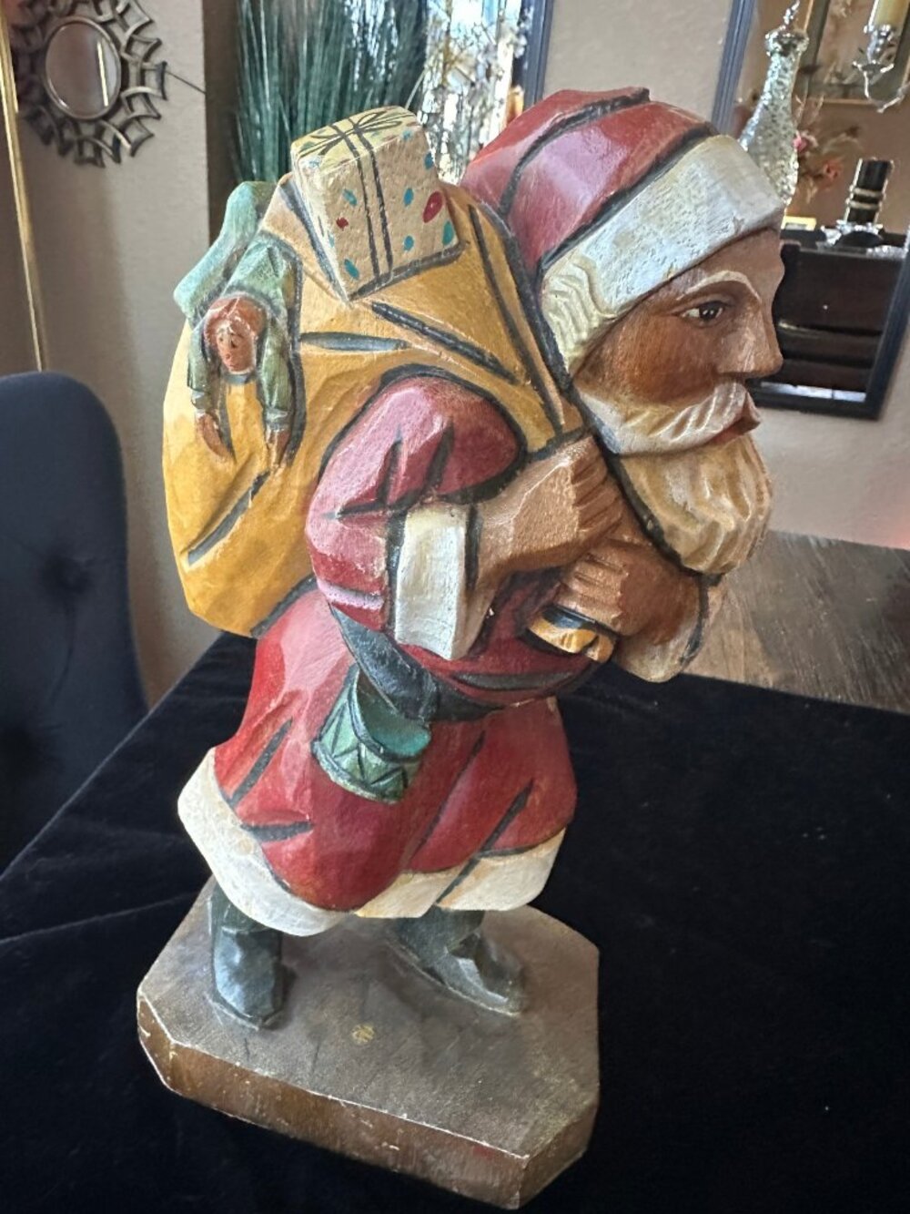 Rustic Vintage Hand Carved Wooden Old World Santa Claus Figurine Folk Art